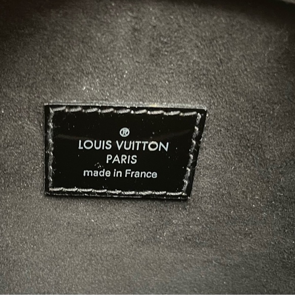 Louis Vuitton Epi Electric Pont-Neuf GM Handbag - Like New - Picture 7 of 11